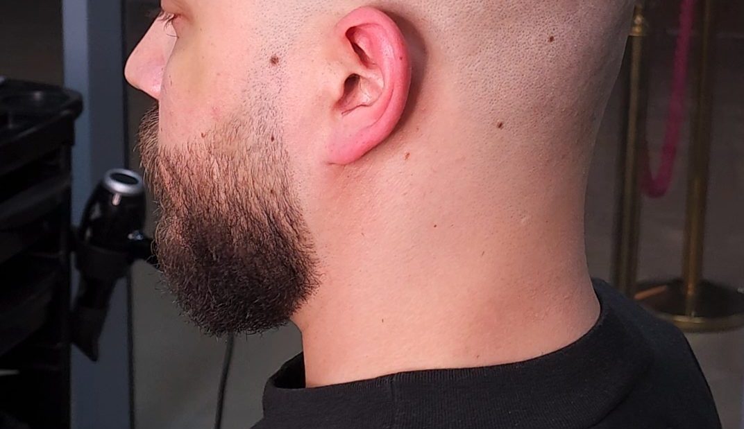 Dubai’s Beard Masters: Achieve Your Dream Beard Trim at Gentle Mood